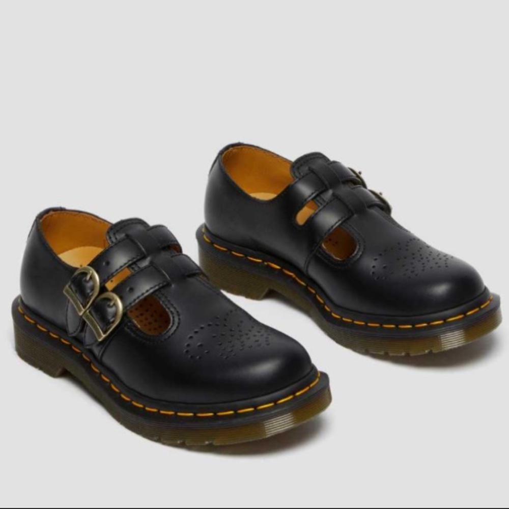 LEATHER MARY JANE DOC MARTENS